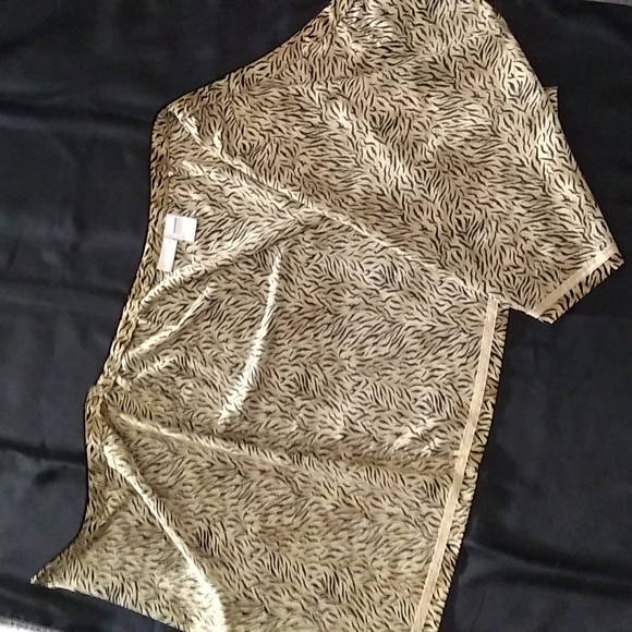 VINTAGE Worthington Animal Print Wrap Skirt - Picture 12 of 16